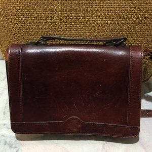 VINTAGE SADDLE CAIMAN LEATHER HANDBAGS